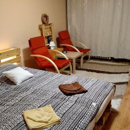 Gesztenyés Apartman Miskolc Extérieur photo