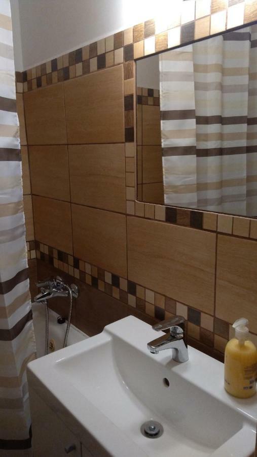Gesztenyés Apartman Miskolc Extérieur photo