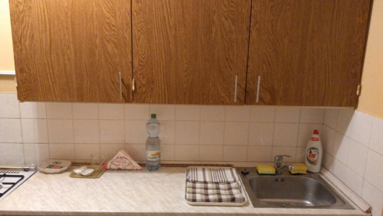 Gesztenyés Apartman Miskolc Extérieur photo
